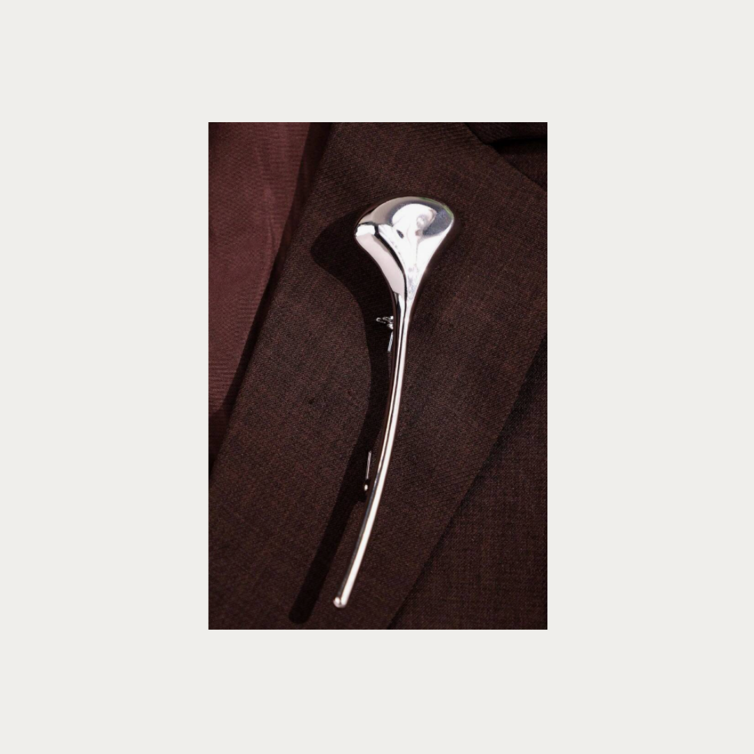 The drop silver brooch