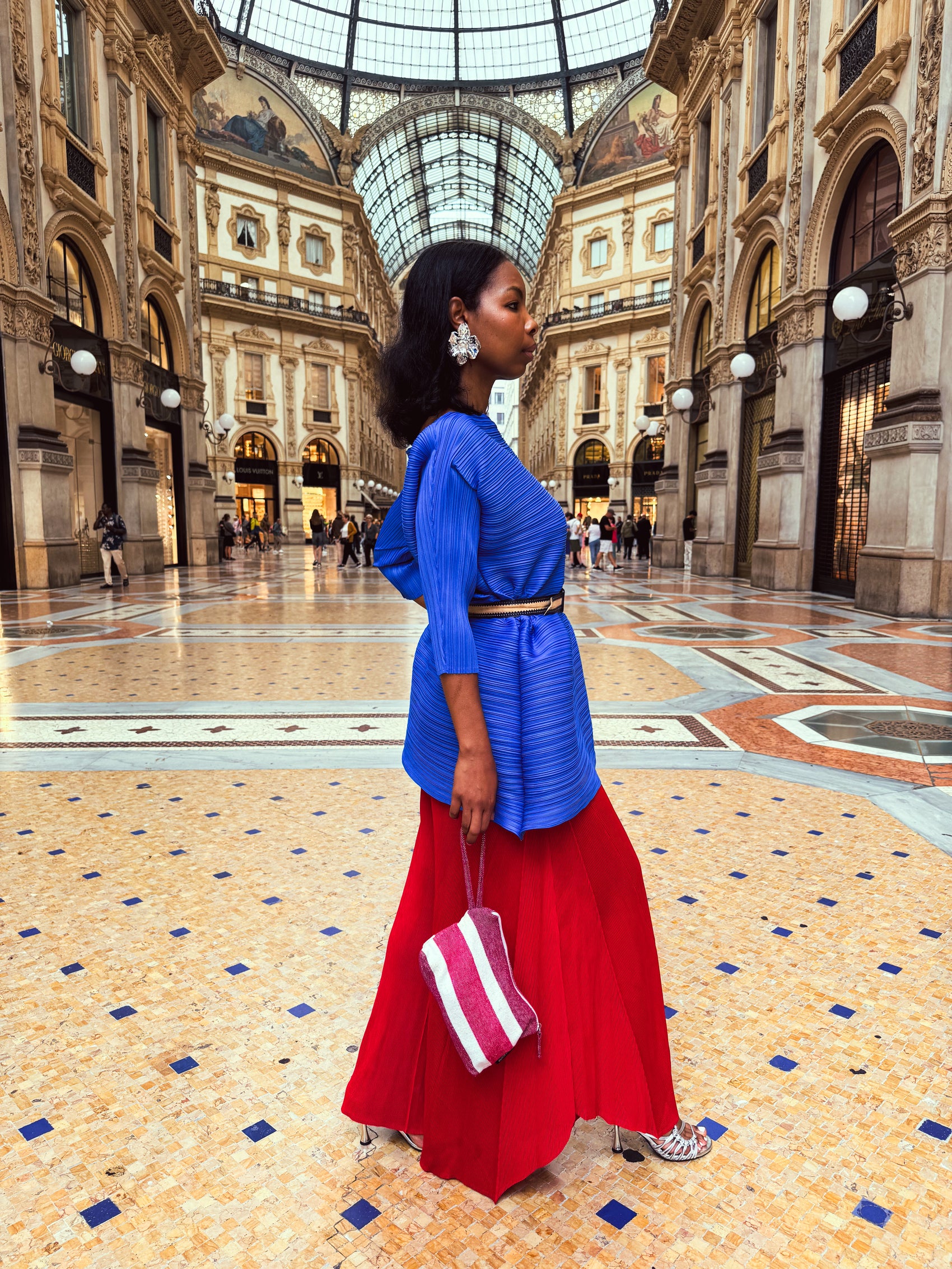 Plissé Blue Blouse